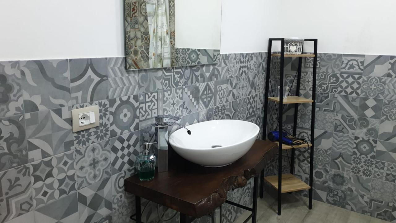 Le Volte Apartments Торкьяроло Экстерьер фото