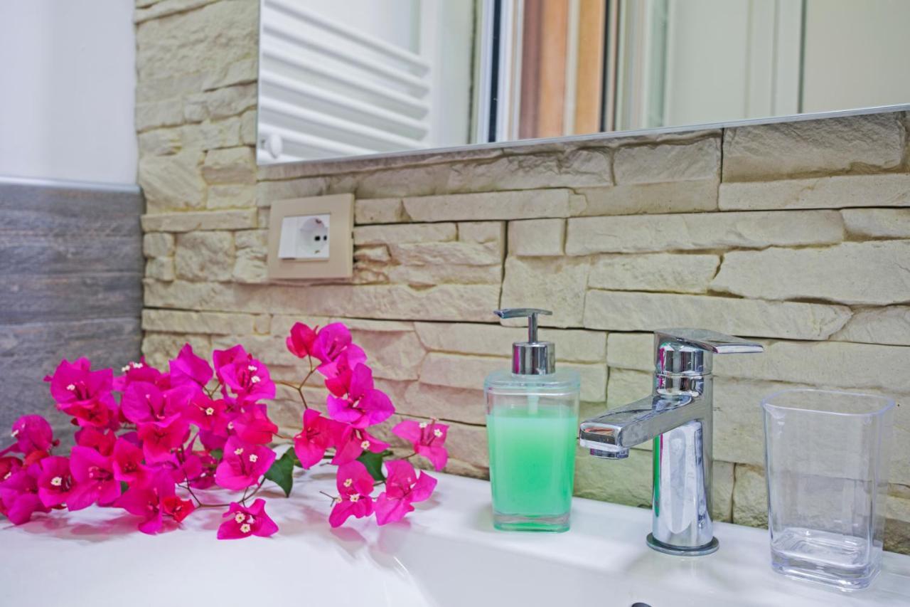 Le Volte Apartments Торкьяроло Экстерьер фото